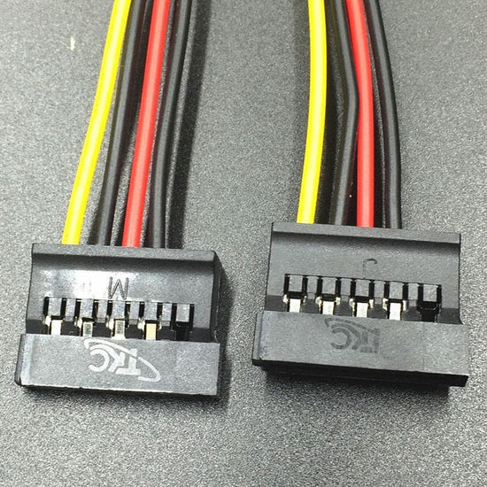Câble Molex 4 Pin vers SATA x2